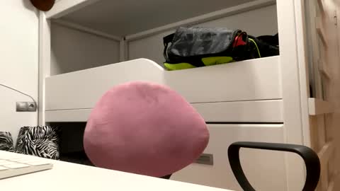 Tatuador40 online show from October 2025 09:48:01 PM