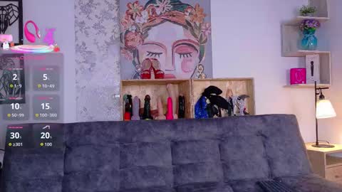 Taty Miller online show from September 2025 01:43:02 PM