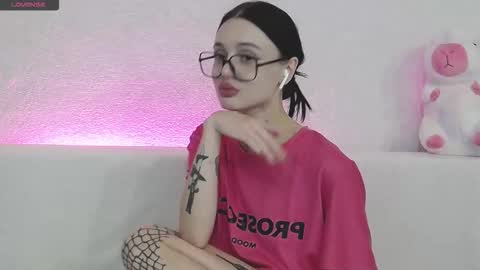 Snapshot of tayaavis chatting on September 2025 07:19:02 PM Taya online show from September 2025 07:19:02 PM