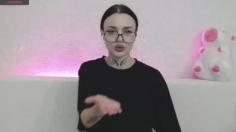 Snapshot of tayaavis chatting on October 2025 08:50:02 PM Taya online show from October 2025 08:50:02 PM