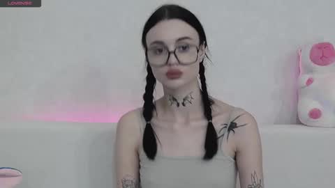 Snapshot of tayaavis chatting on October 2025 08:20:01 PM Taya online show from October 2025 08:20:01 PM