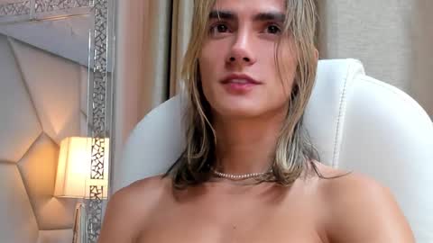 tayler_swift1 online show from December 2024 01:03:02 AM