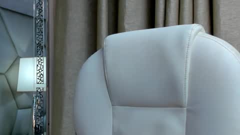 tayler_swift1 online show from January 2025 01:46:01 PM