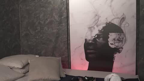 Teylor  Kim online show from September 2025 12:05:02 PM