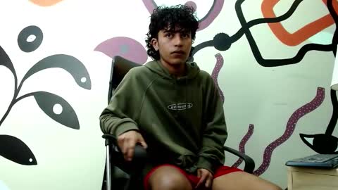 Snapshot of taylor_harvey chatting on December 2024 04:16:01 PM taylor online show from December 2024 04:16:01 PM