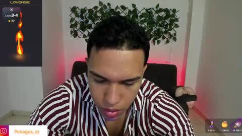 Snapshot of taylor_johnn chatting on December 2024 01:47:01 PM Penagos zz online show from December 2024 01:47:01 PM