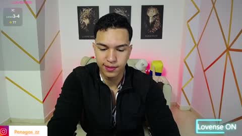Snapshot of taylor_johnn chatting on January 2025 01:36:02 PM Penagos zz online show from January 2025 01:36:02 PM