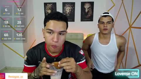 Snapshot of taylor_johnn chatting on February 2025 08:13:02 PM Penagos zz online show from February 2025 08:13:02 PM