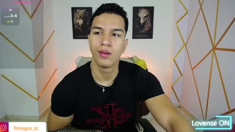 Snapshot of taylor_johnn chatting on February 2025 01:32:01 PM Penagos zz online show from February 2025 01:32:01 PM