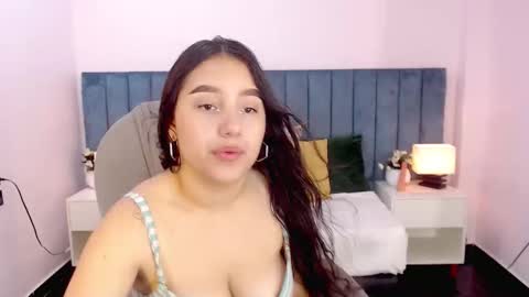 taylor_kelsiee online show from March 2026 12:23:01 PM