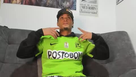 Taylor Mccarthy online show from October 2025 02:01:02 AM