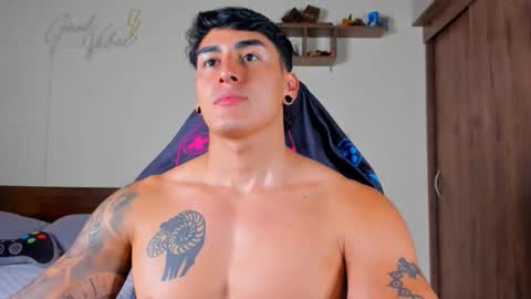 taylor_mclane1 online show from November 2025 03:23:02 PM