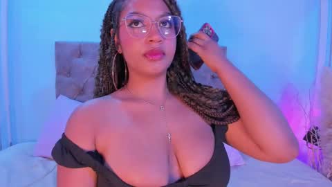 Taylor  online show from September 2025 04:49:02 AM