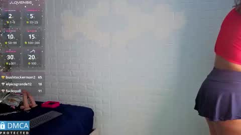 Tay online show from October 2025 03:14:02 PM