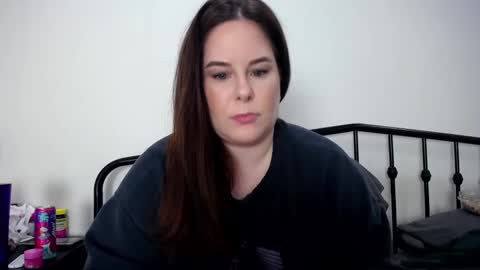 Taylor Michaels online show from October 2025 05:30:01 PM