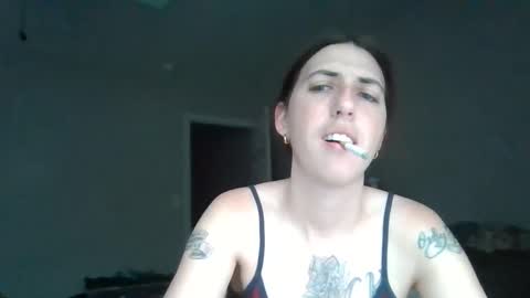 taylorslay online show from December 2025 02:44:02 PM