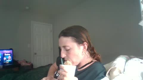 Snapshot of taylorslay chatting on June 2026 07:06:02 PM taylorslay online show from June 2026 07:06:02 PM