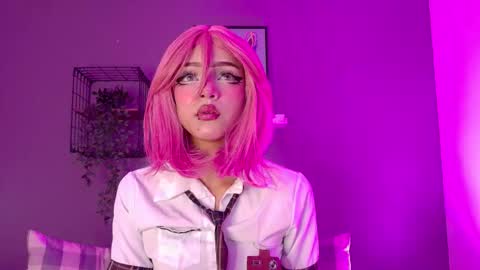 TAYLOR  online show from December 2025 11:40:02 AM