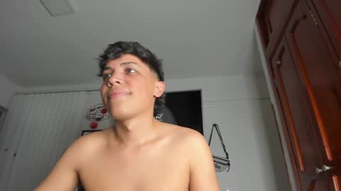 taylorsorf online show from January 2025 02:51:02 AM