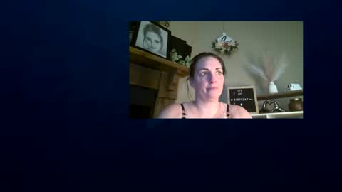 Snapshot of taylorsunshinexxx chatting on July 2026 09:18:01 PM Taylor Sunshine online show from July 2026 09:18:01 PM