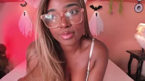 taylor online show from October 2025 07:34:02 PM