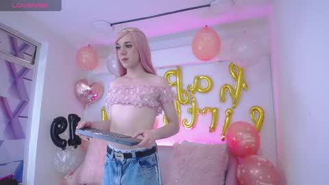 Sofia online show from December 2024 02:38:02 PM