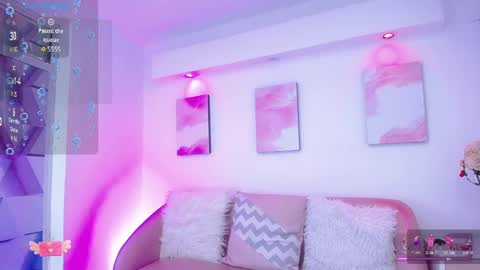 Sofia online show from January 2025 01:38:02 PM