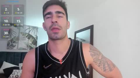 Snapshot of tbastian chatting on October 2025 08:29:02 PM BASTIAN online show from October 2025 08:29:02 PM