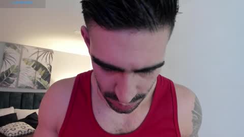 Snapshot of tbastian chatting on October 2025 08:40:02 PM BASTIAN online show from October 2025 08:40:02 PM