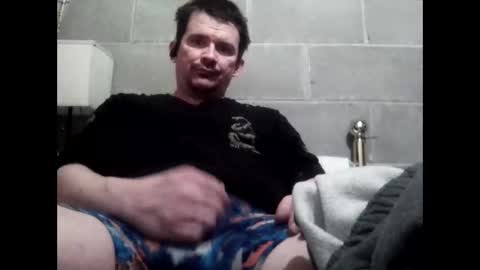 tbaxter95187 online show from March 2026 09:35:02 AM