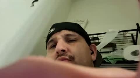 Luis online show from November 2025 12:39:02 PM