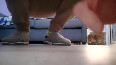 Snapshot of tchoop64 chatting on January 2025 09:40:01 PM tchoop64 online show from January 2025 09:40:01 PM