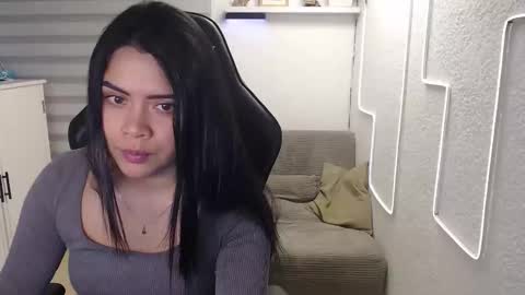 DYNAMITE DUO69 online show from February 2026 12:12:01 PM