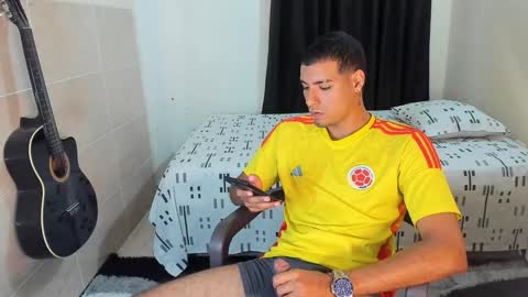 Snapshot of teamporn_18 chatting on October 2025 05:07:02 AM Danger online show from October 2025 05:07:02 AM