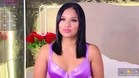 Bruna online show from October 2025 07:25:02 PM