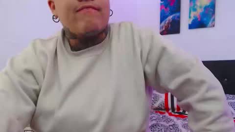 Charlee He online show from December 2024 02:41:02 PM