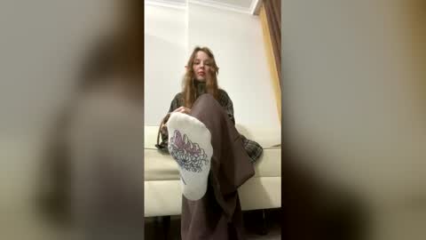 Mary     X TechnoElfff  INST    fansly kissmary online show from March 2026 07:31:01 PM