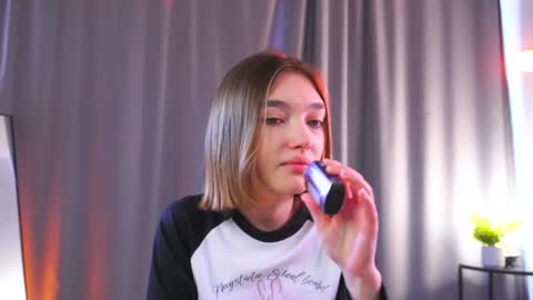 all me precious   online show from March 2026 07:04:02 AM