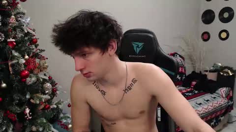 Teddy online show from December 2025 04:29:01 AM