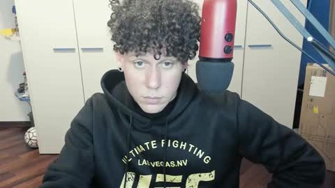 Snapshot of tedhmicro25 chatting on February 2025 07:09:01 PM tedhmicro25 online show from February 2025 07:09:01 PM