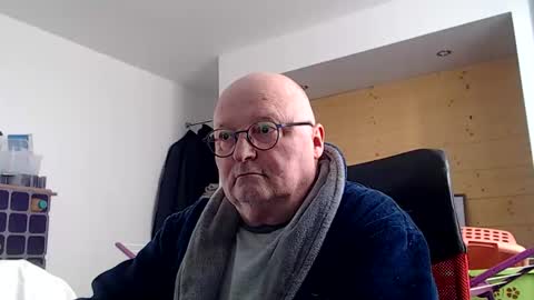 tedy6374 online show from November 2025 12:33:02 PM