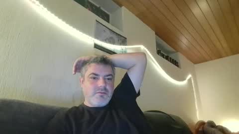 Peter online show from January 2025 04:49:02 PM