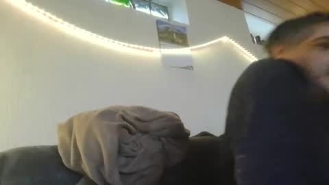 Peter online show from November 2025 10:28:02 AM