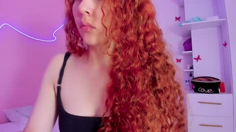 Amy No penetration Virgiin giirl online show from December 2024 08:32:01 PM