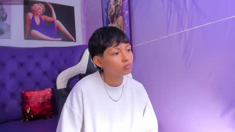 Snapshot of tefi_meow chatting on September 2025 11:53:02 AM Stefani online show from September 2025 11:53:02 AM