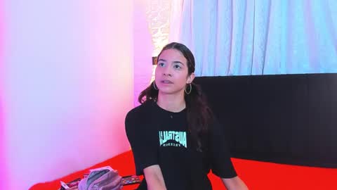 tefi smit online show from April 2026 06:12:01 PM