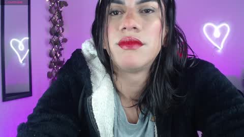 tefy_bratz online show from January 2025 07:38:02 AM