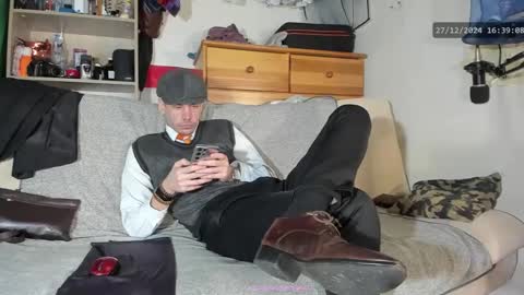 Virg Lszl online show from December 2024 03:37:01 PM
