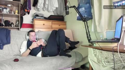 Virg Lszl online show from December 2024 08:02:01 PM