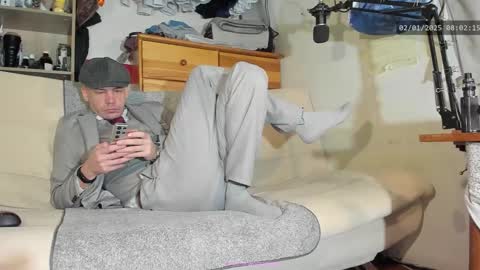 Virg Lszl online show from January 2025 07:01:02 AM